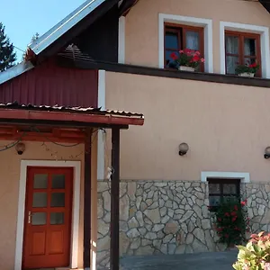 Luisiana Apartman